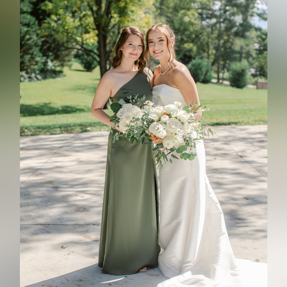 Kira Matte Satin Dress - Olive